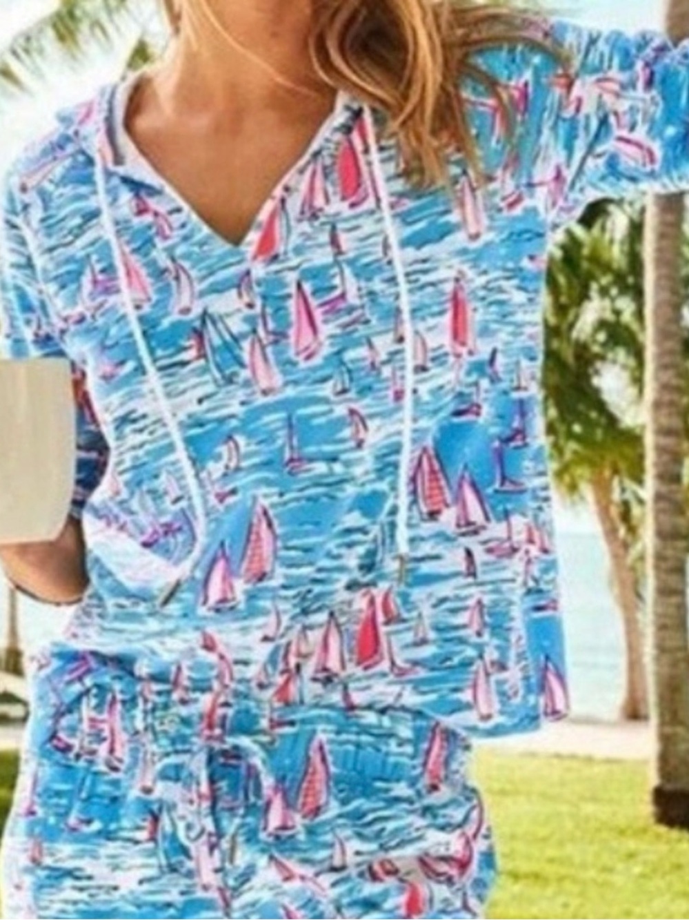 Lilly Pulitzer Kiawah Cropped Sweatshirt in Boatylicious